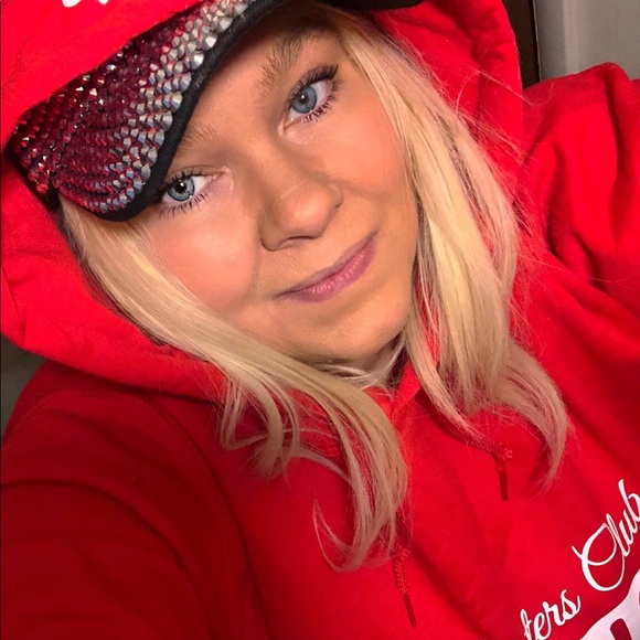 Meet your Posher, Dawn - Picture 1 of 1